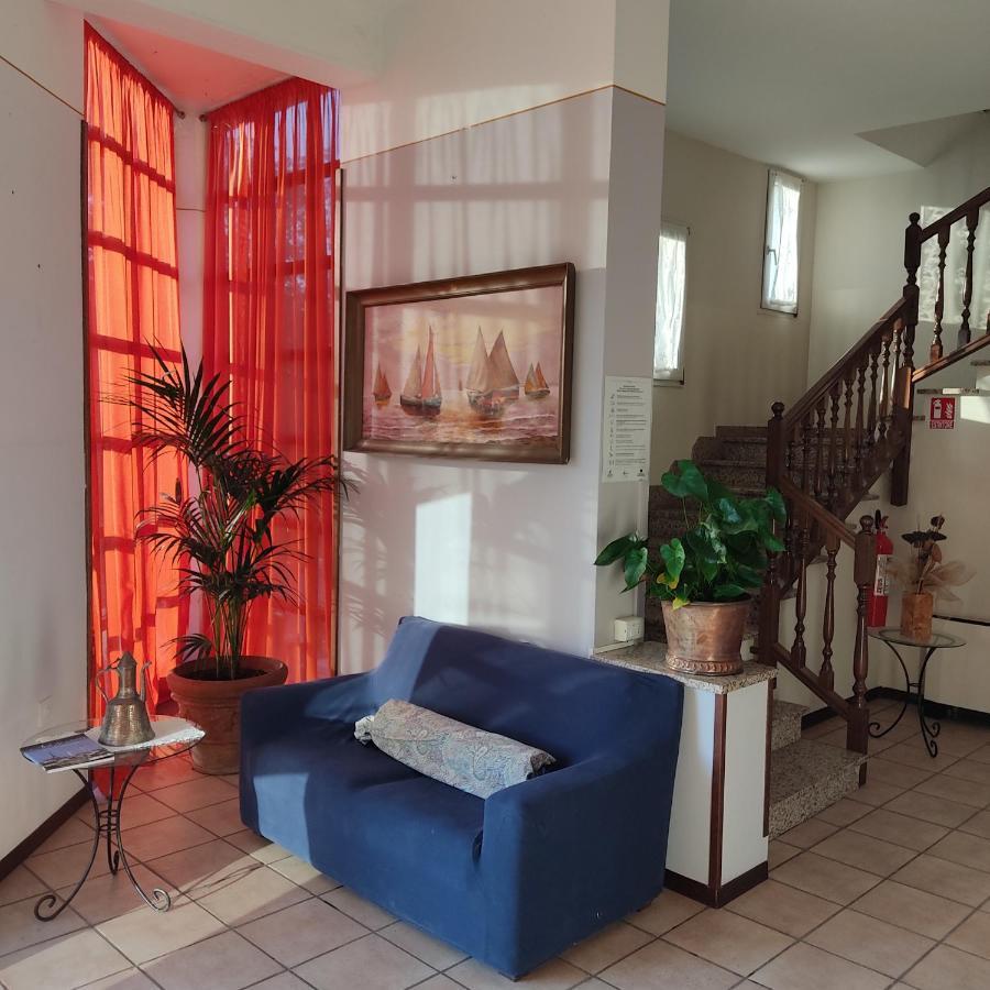 Hotel La Vela Castelnuovo Rangone 外观 照片
